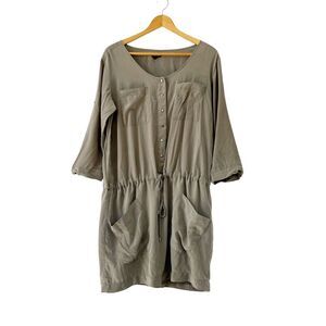 Club Monaco Sage Green Cargo Drawstring Waist 3/4 Length 100% Silk‎ Dress